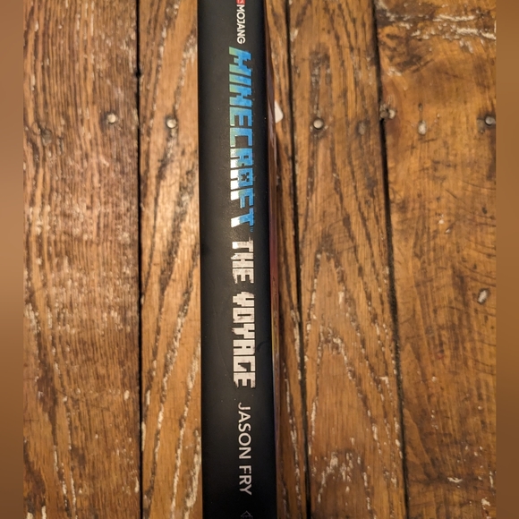 Minecraft Book - Picture 4 of 4